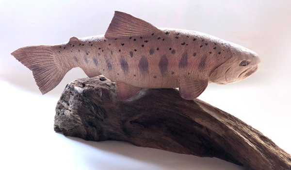 木彫りの魚　ヤマメ20cm