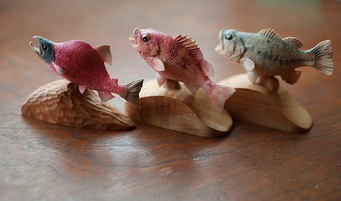 木彫りの魚　沖メバル・紅鮭・ブラックバス